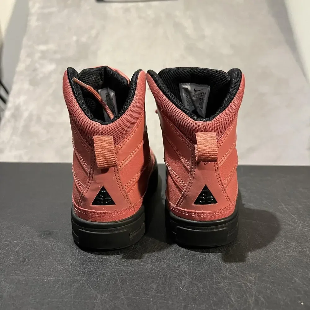 Nike ACG Boots Youth Size 2Y Orange Black Woodside 2 High Duck Boot 524873-800
